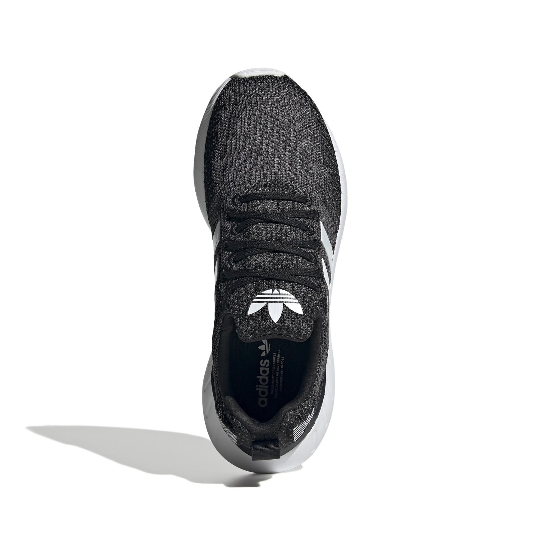 Sneakers für Frauen adidas Originals Swift Run 22