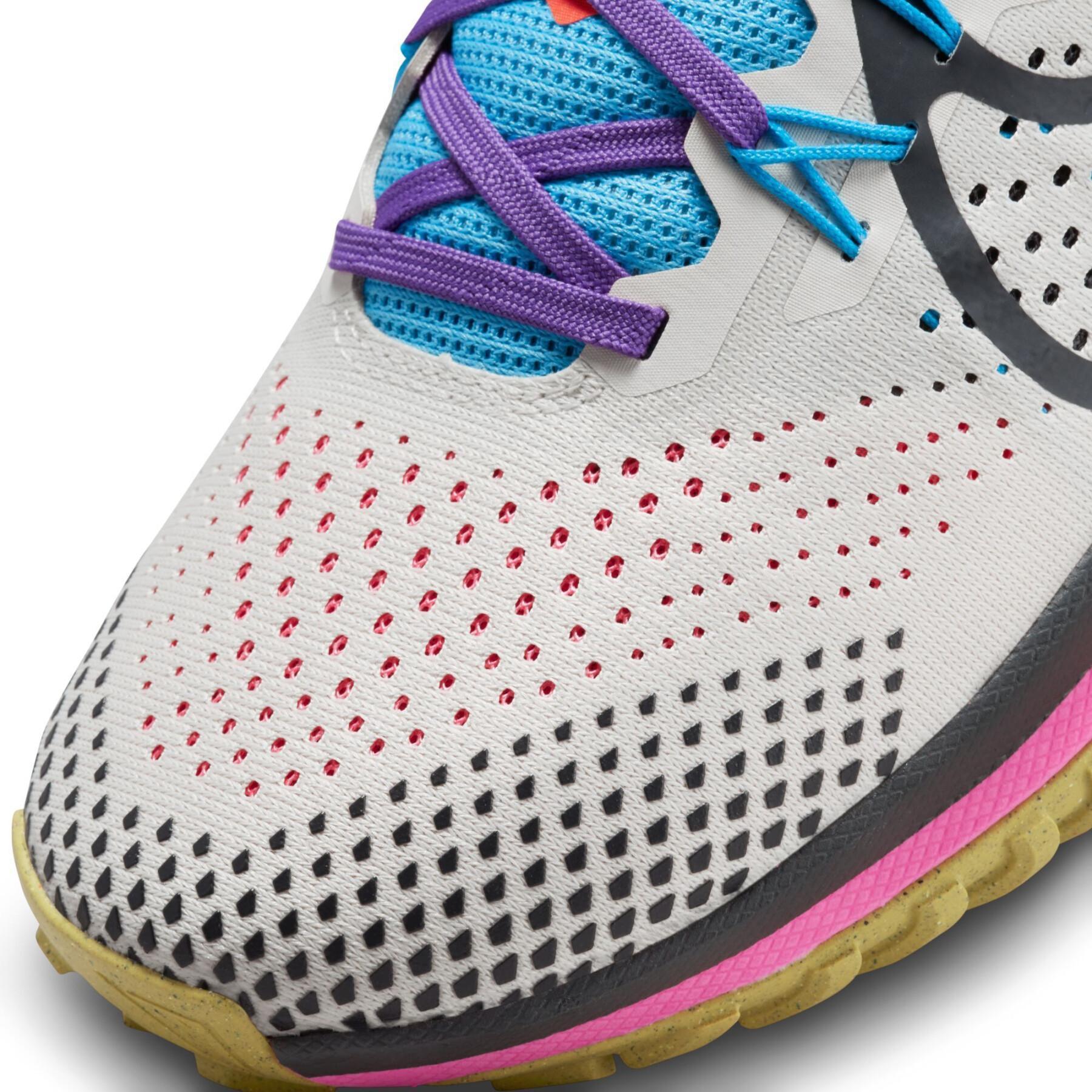 Schuhe von trail Frau Nike Pegasus Trail 4