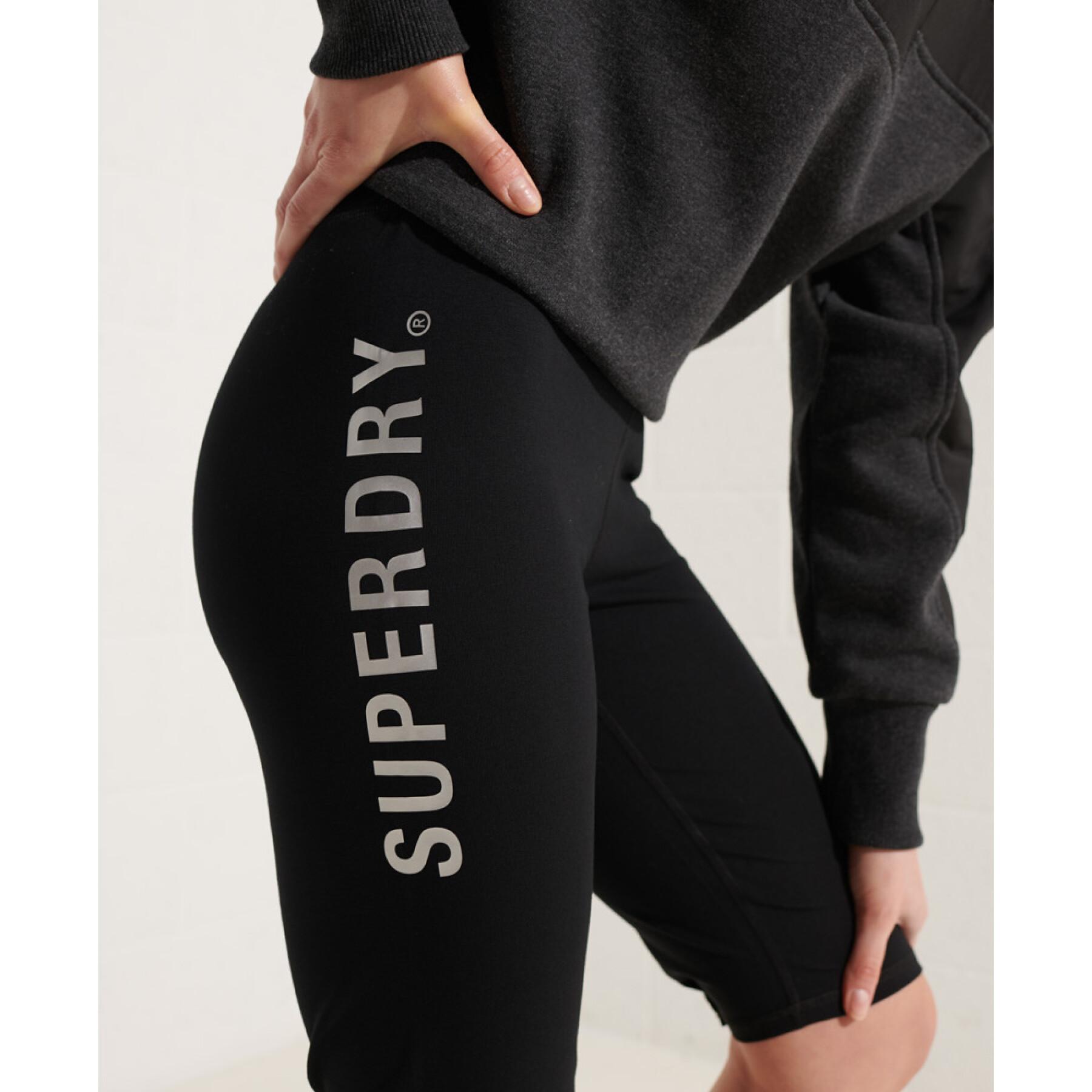 Radlerhosen für Frauen Superdry Corporate Logo