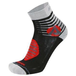Ein Paar Socken für Kinder Rywan Travel