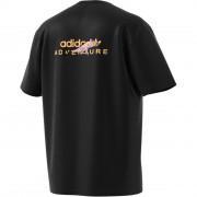 T-shirt adidas Originals Adventure Pocket Logo